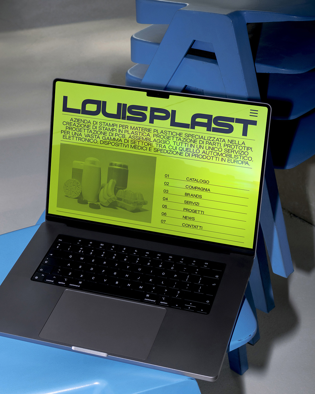 Homepage di sito aziendale, completo di descrizione dei servizi e menu di navigazione, per un progetto di sviluppo sito aziendale e piattaforma digitale, realizzato da METWISH Studio Creativo Multidisciplinare